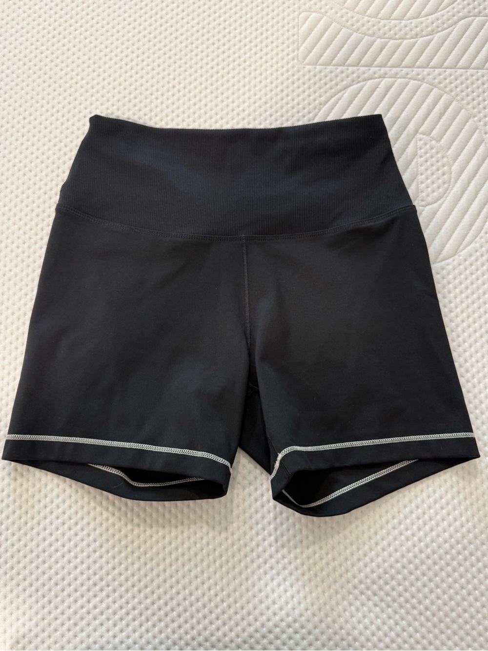 2 Nike biker shorts (dry fit) - Picture 5 of 8